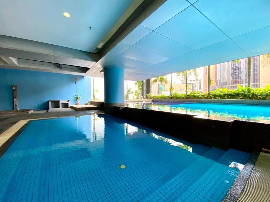 Апартаменты Spacious 3R,2R,Studio 5Min Walk To Time Square,Lalaport, Pool,Gym,Wifi Куала-Лумпур Экстерьер фото